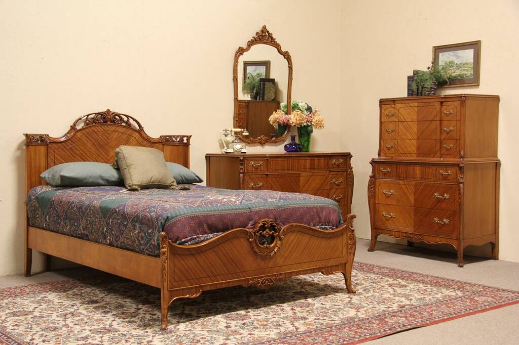 antique bedroom furniture 1940s