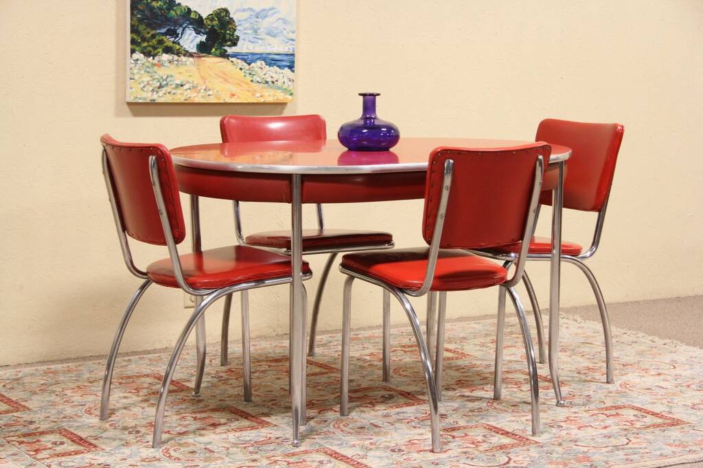 red kitchen table and chair
