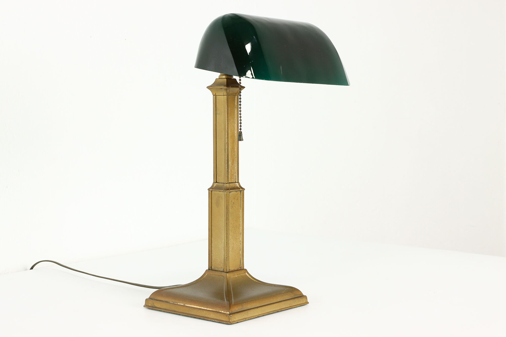 Banker Antique Office Library or Desk Lamp Emerald Glass Shade Farberware