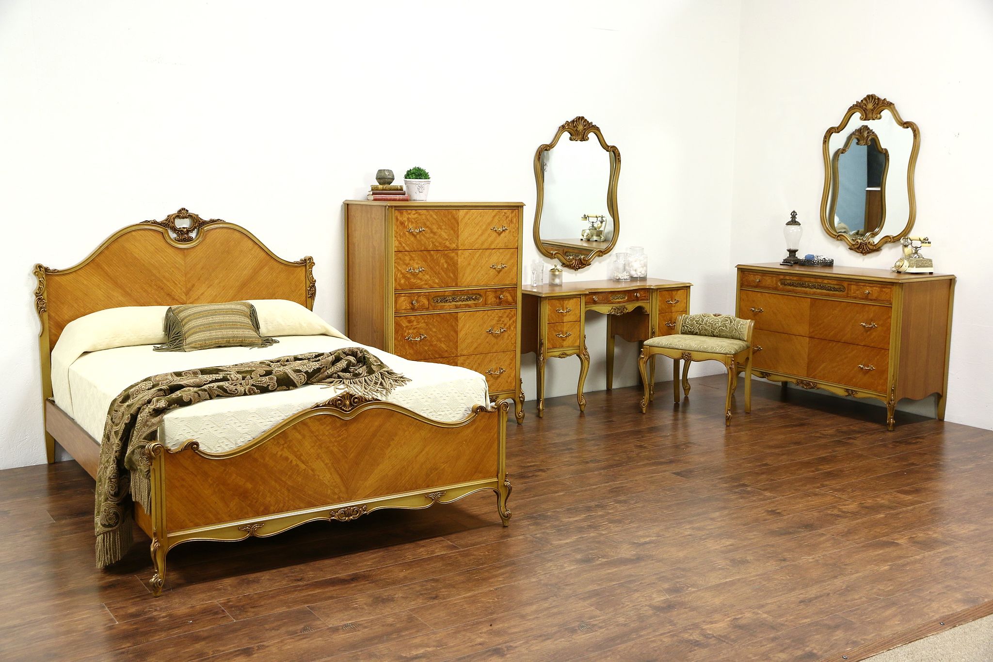 French Design 1940 S Vintage Satinwood 7 Pc Bedroom Set Full Size Bed