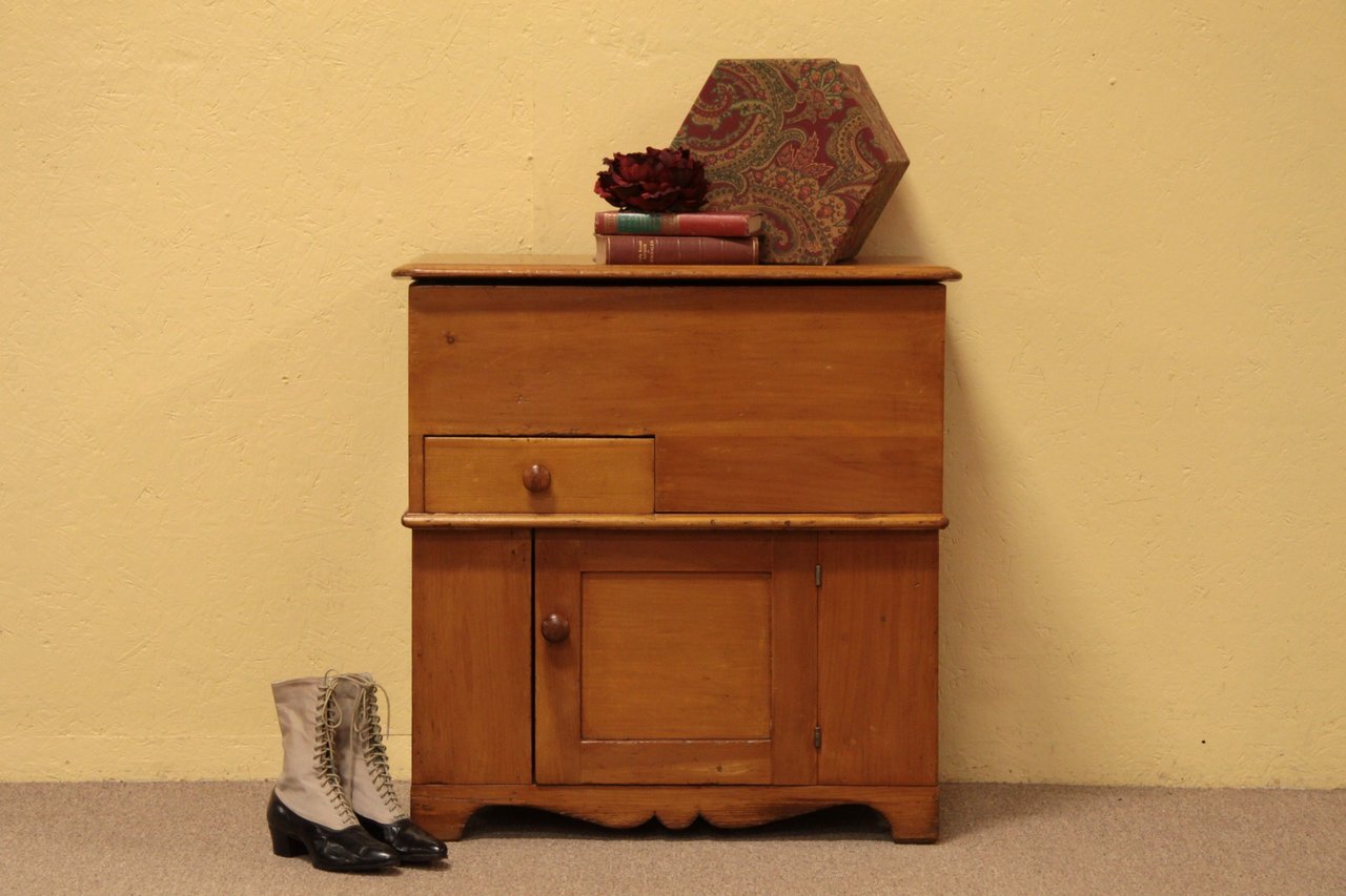 ANTIQUE USA ARTS CRAFTS GOLDEN MISSION OAK STORAGE FURNITURE DRESSER  COMMODE US