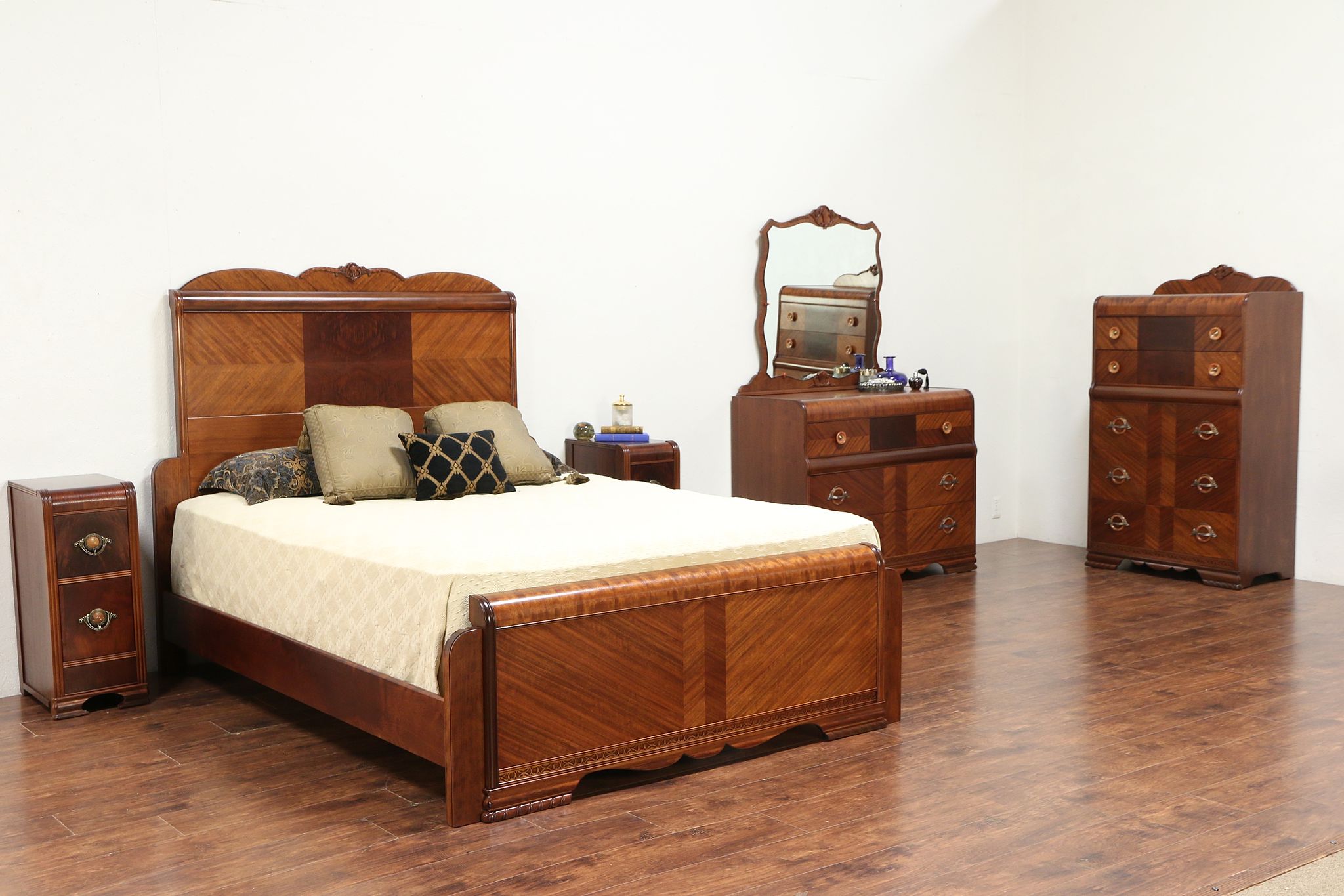 1930s bedroom furniture uk
