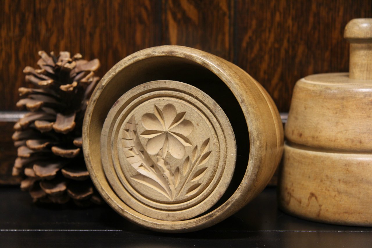 Butter Mold, Flower Carved Maple 1890 Antique