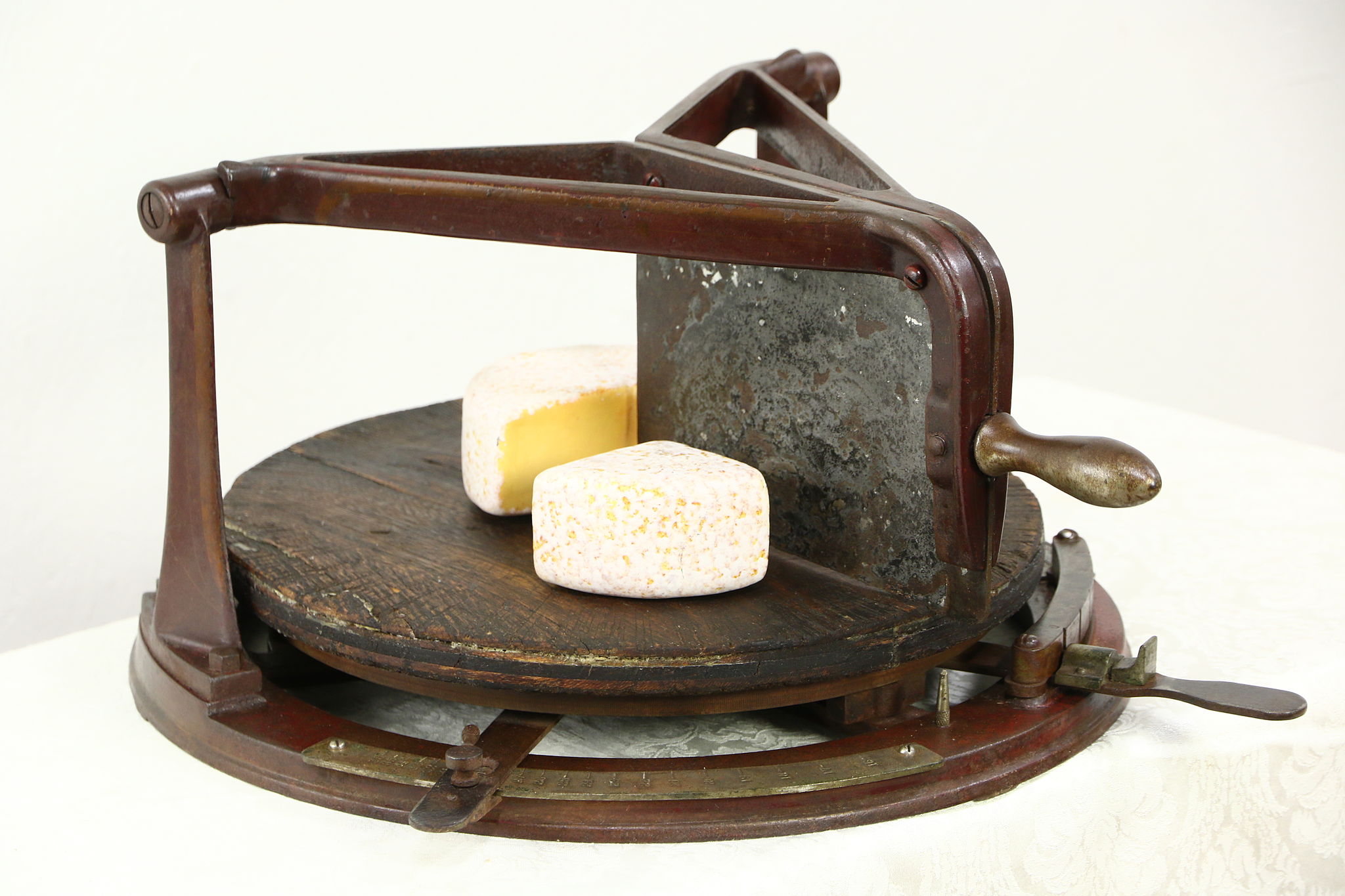 1904 Antique American Computing Co Perfection Cheese Wheel Cutter Butcher  Block For Sale at 1stDibs