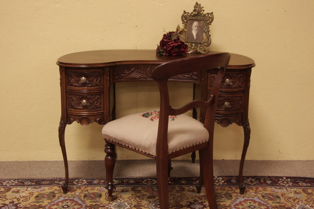 Antique kidney deals shaped writing desk