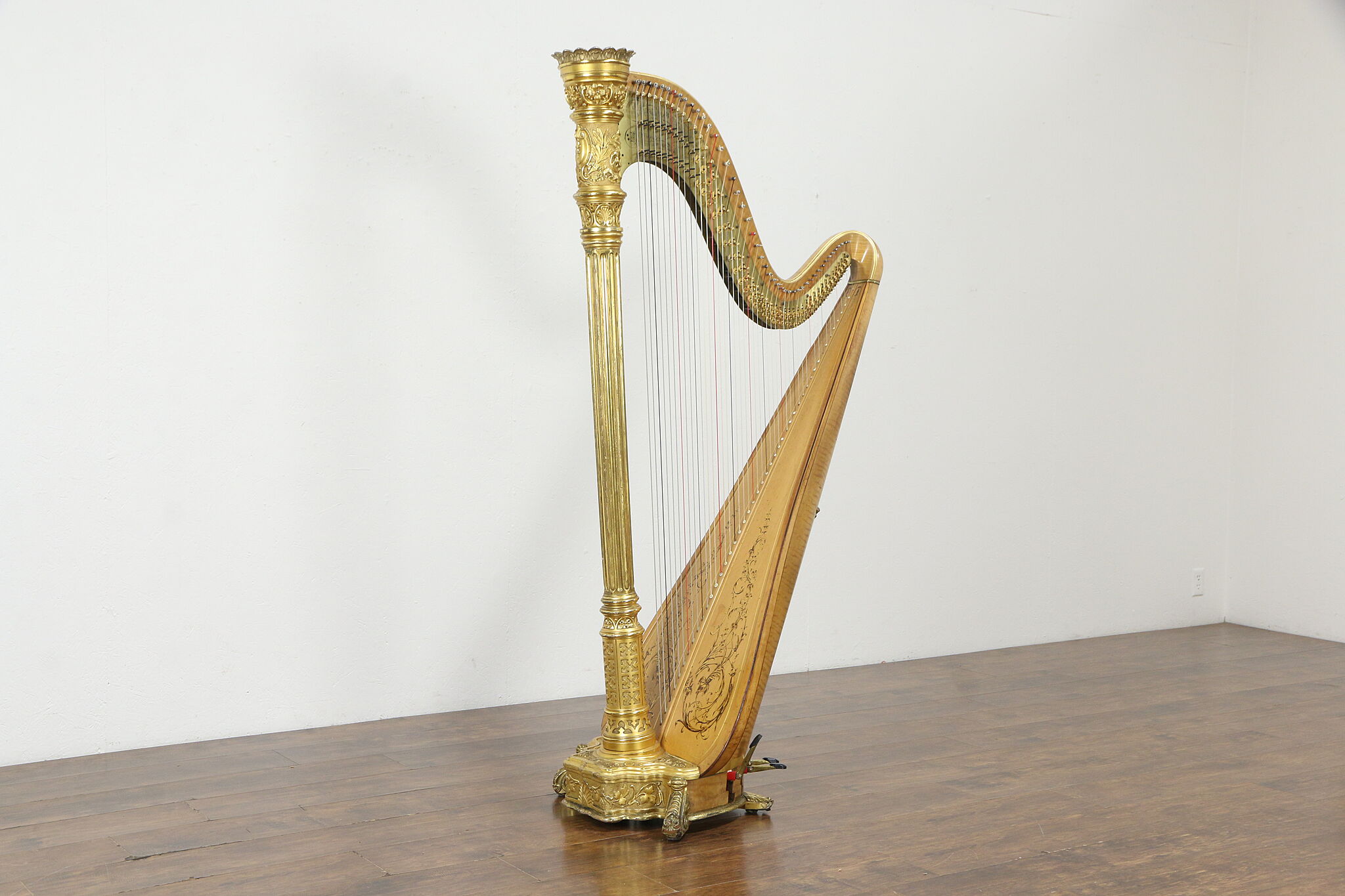Style 23 Natural - À pédales, professionnelles Harps - Lyon & Healy Harps