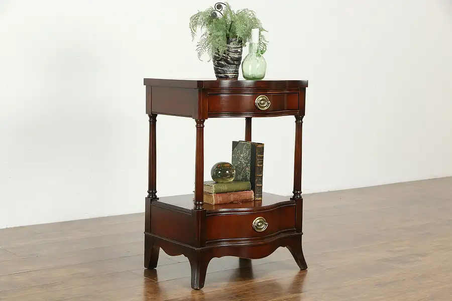 Main image of Traditional Mahogany Nightstand or End Table Drexel