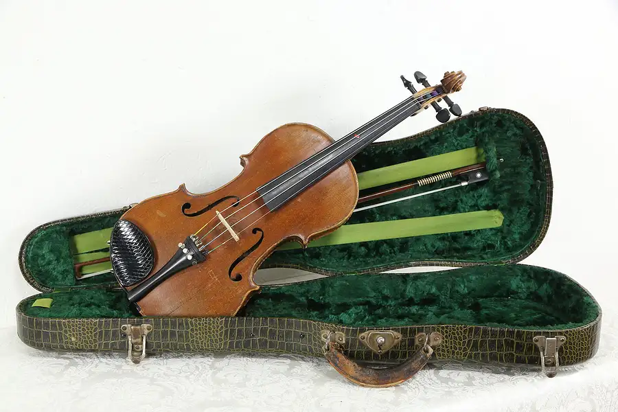 Main image of Student Vintage Spruce & Maple College Violin, Gator Case & Bow