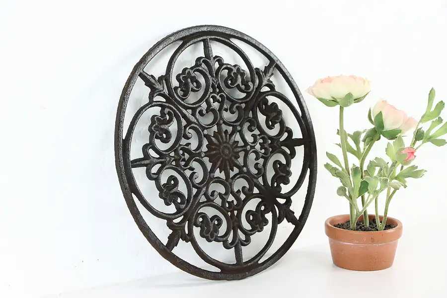 Main image of Victorian Design Vintage Round Iron Salvage Grill 12"