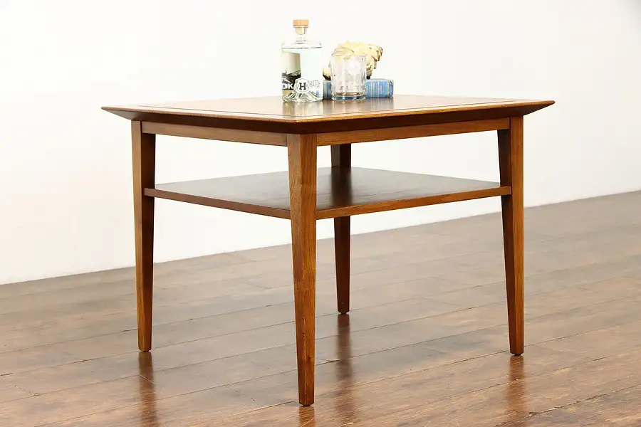 Main image of Midcentury Modern 1960 Vintage Teak Side, Lamp or Coffee Table