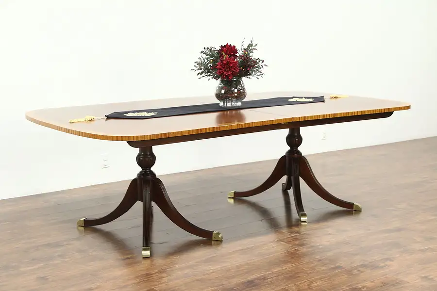 Main image of Traditional Georgian Banded Mahogany Dining Table Signed Baker Collector