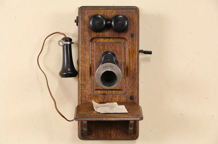 Main image of Kellogg of Chicago Oak Antique Wall Phone with Generator, Pat'd 1901