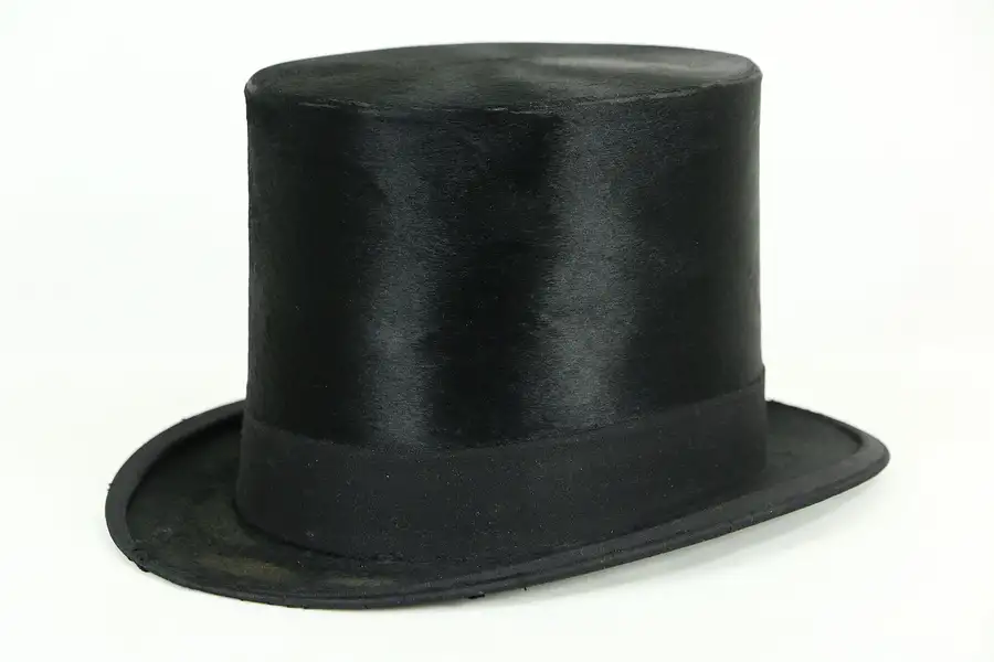 Main image of Beaver Silk Antique late 1800's Antique Top Hat, Dunford of London & New Haven