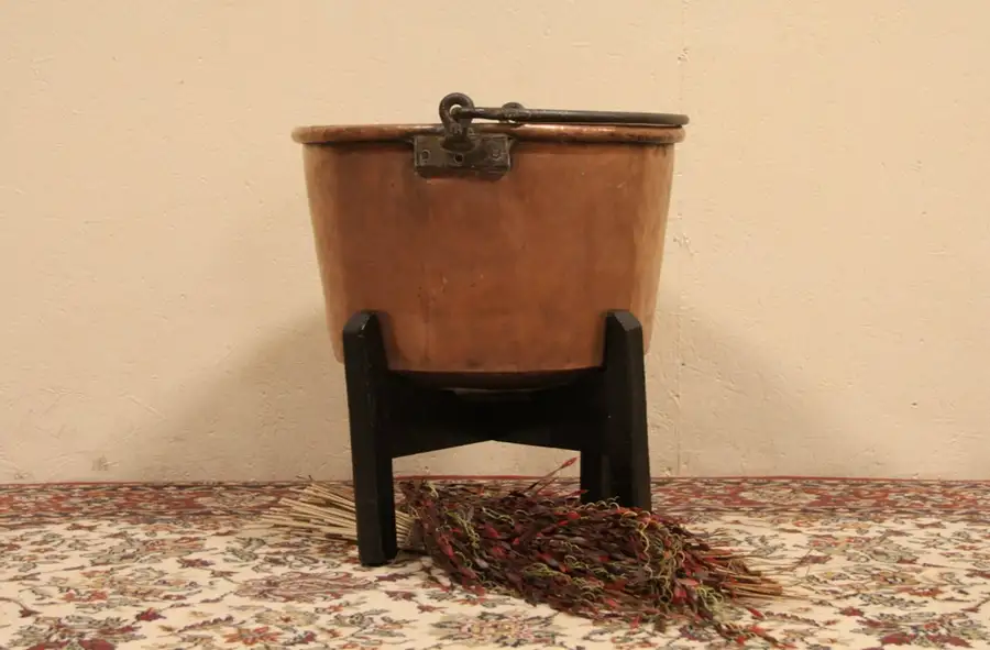 Main image of Copper Antique Apple Butter Kettle & Stand