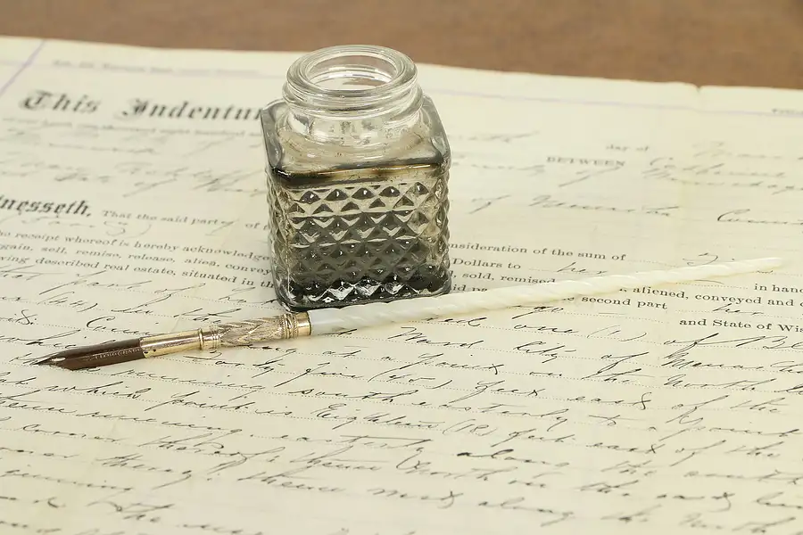 Main image of Victorian Antique Ink Pen, Carved Spiral Mother of Pearl & Gold Plate