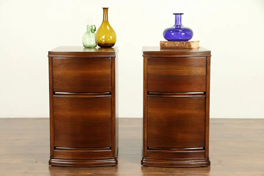 Main image of Pair of Midcentury Modern 1960 Vitnage Walnut Nightstands or End Tables