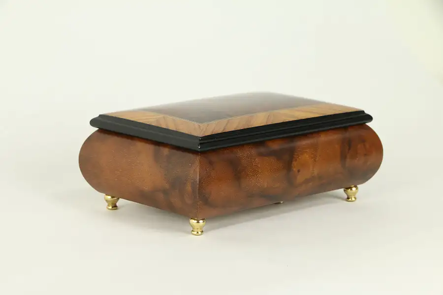 Main image of Music & Jewelry Box, Rosewood & Burl, Pachelbel Canon in D, Porter