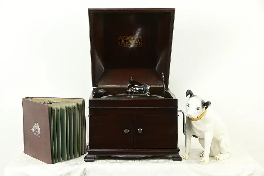 Main image of Victor Mahogany Tabletop Antique VV-IX Victrola Phonograph & Records