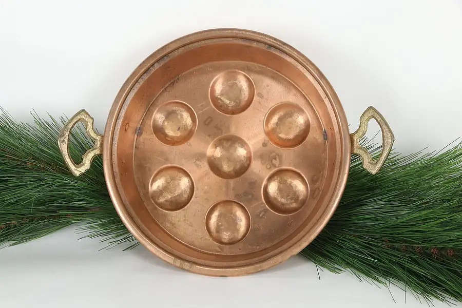 Main image of Copper & Brass Vintage Farmhouse Egg or Muffin Pan