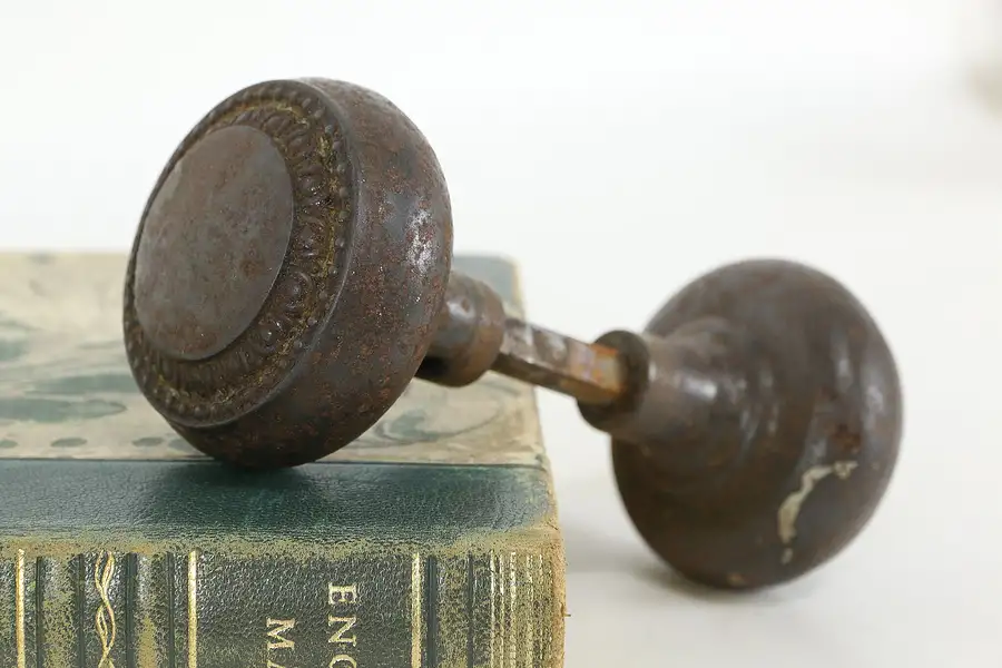 Main image of Victorian Antique Rusty Iron Door Knob Set