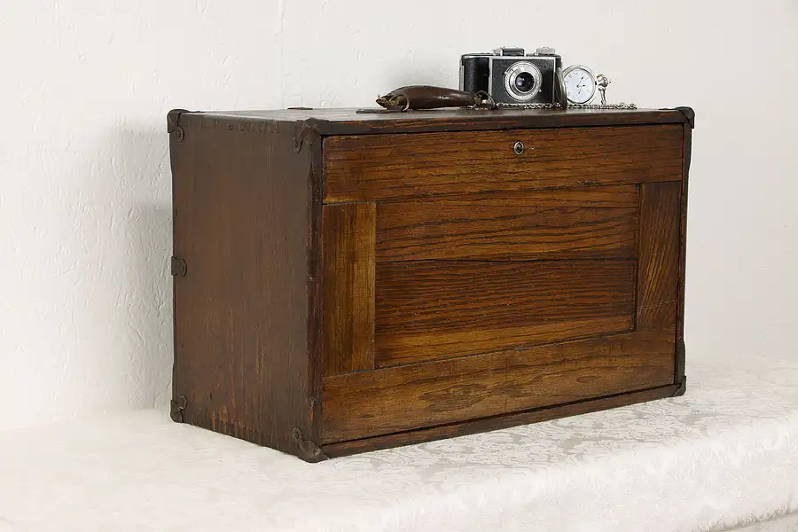 Main image of Oak Antique 1915 Machinist, Jewelry or Collector Chest, 8 Drawers