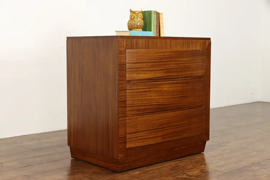 Main image of Midcentury Modern 1960 Vintage Mahogany Chest or Dresser, Rway