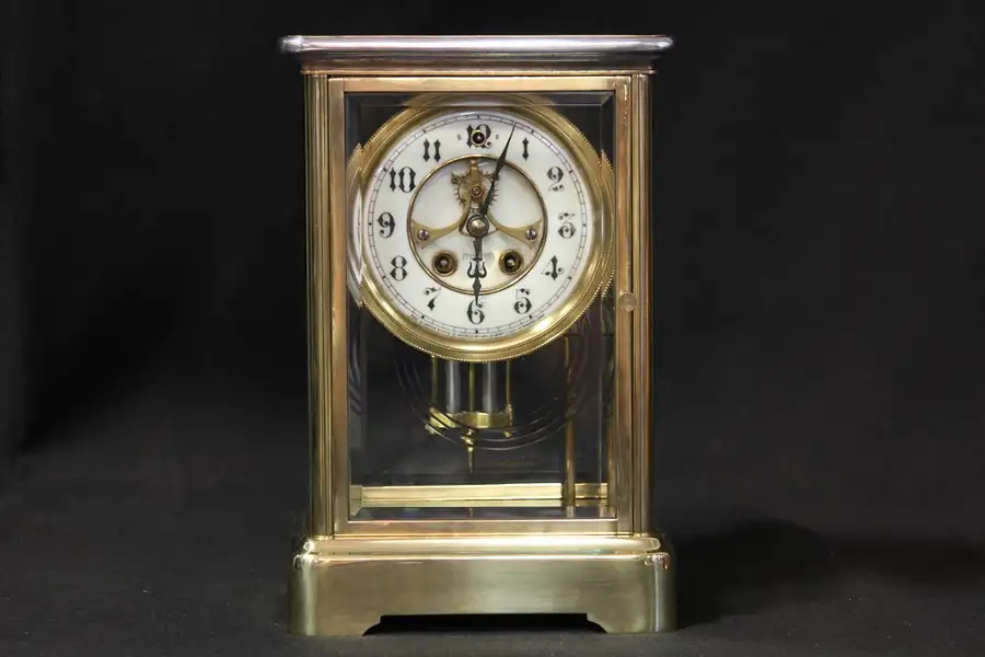 Main image of Gilbert Crystal Regulator Clock