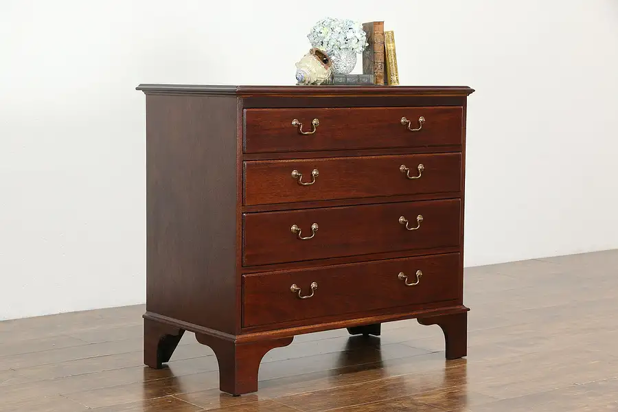 Main image of Kittinger Williamsburg Collection Vintage Mahogany Chest or Dresser