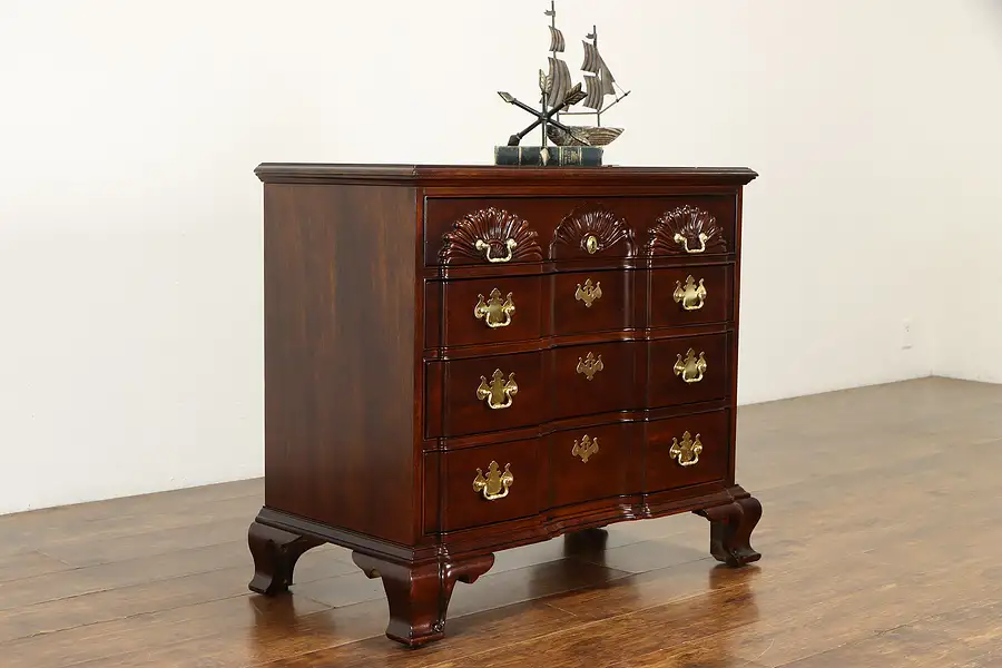 Main image of Georgian Chippendale Block Front Mahogany Vintage Chest Thomasville