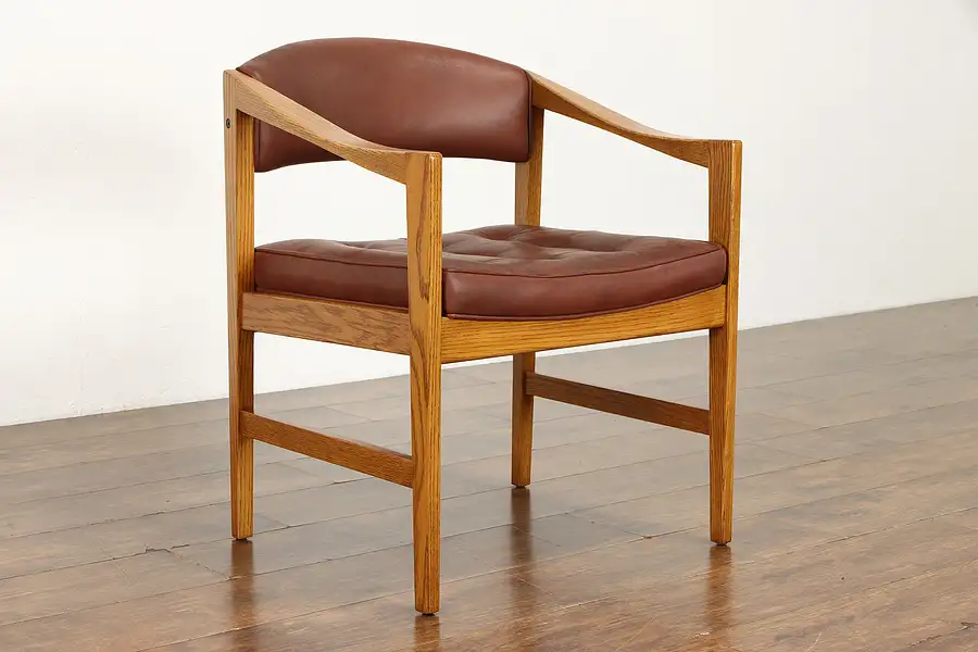 Main image of Oak Midcentury Modern 1960 Vintage Office Chair, Original Leather, Dunbar