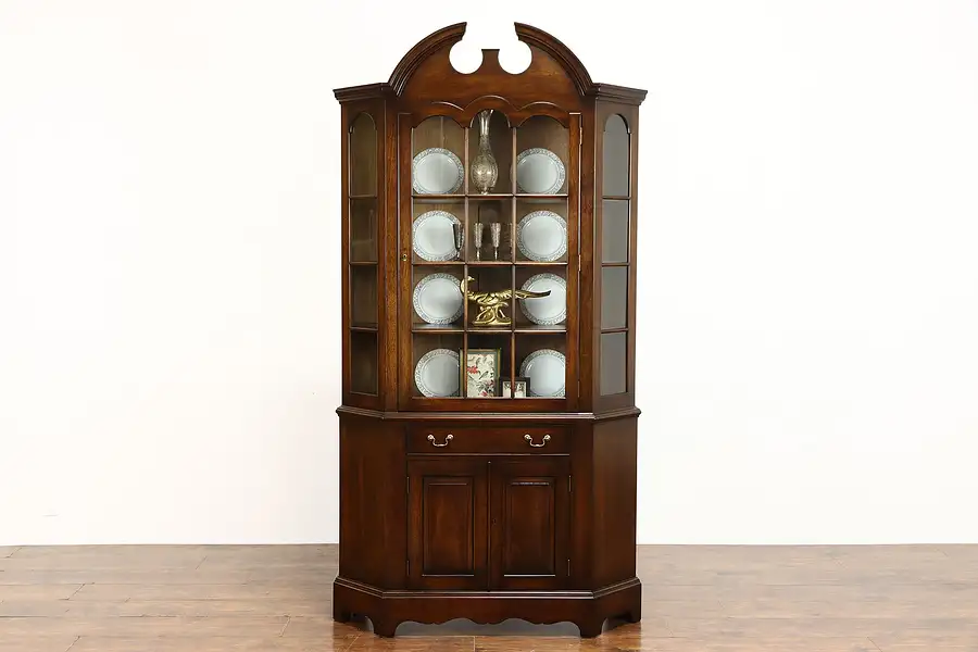 Main image of Mahogany Federal Style China Curio Cabinet, Kittinger Old Dominion