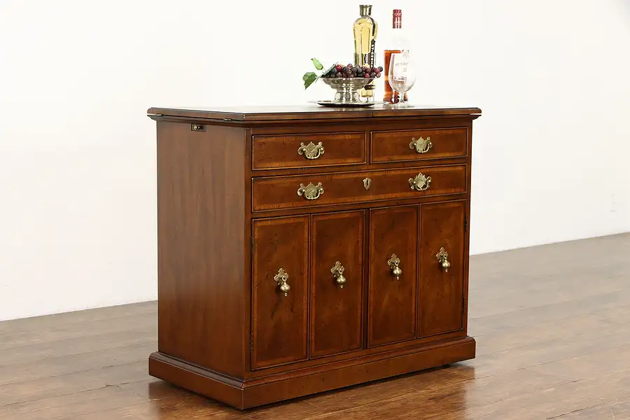 Main image of Traditional Design Vintage Rolling Bar Server Cabinet, Flip Top, Henredon