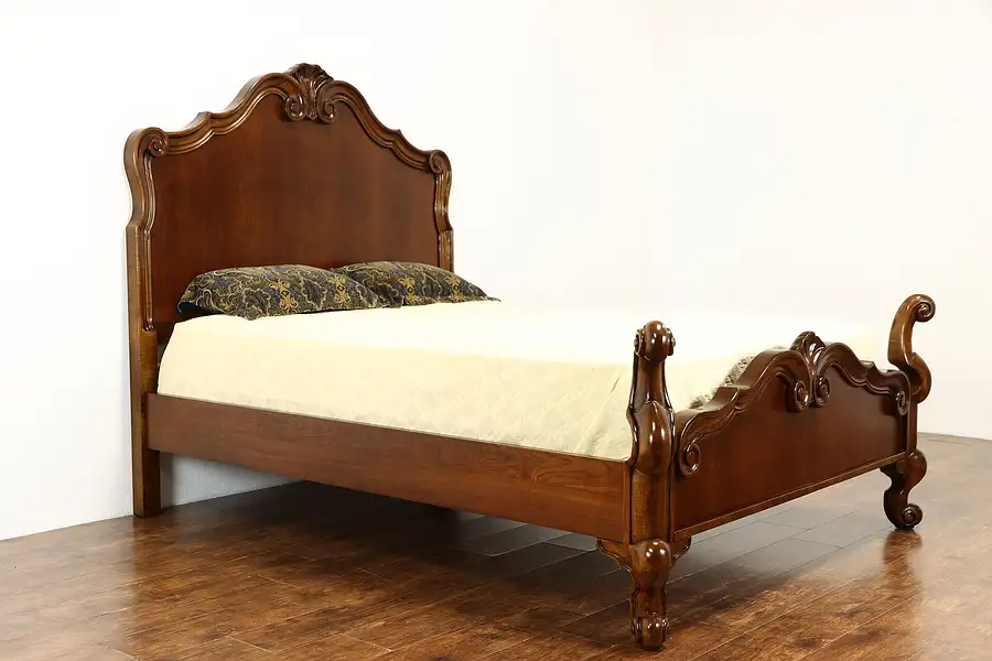 Main image of Renaissance Design Carved Cherry Queen Size Bed