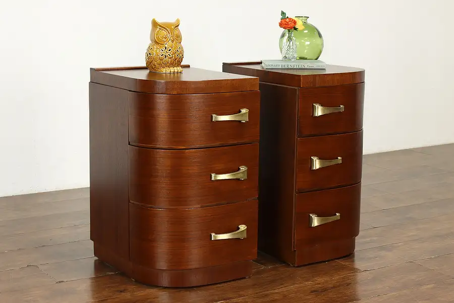 Main image of Pair of Midcentury Modern 50s Vintage Walnut Nightstands End Tables