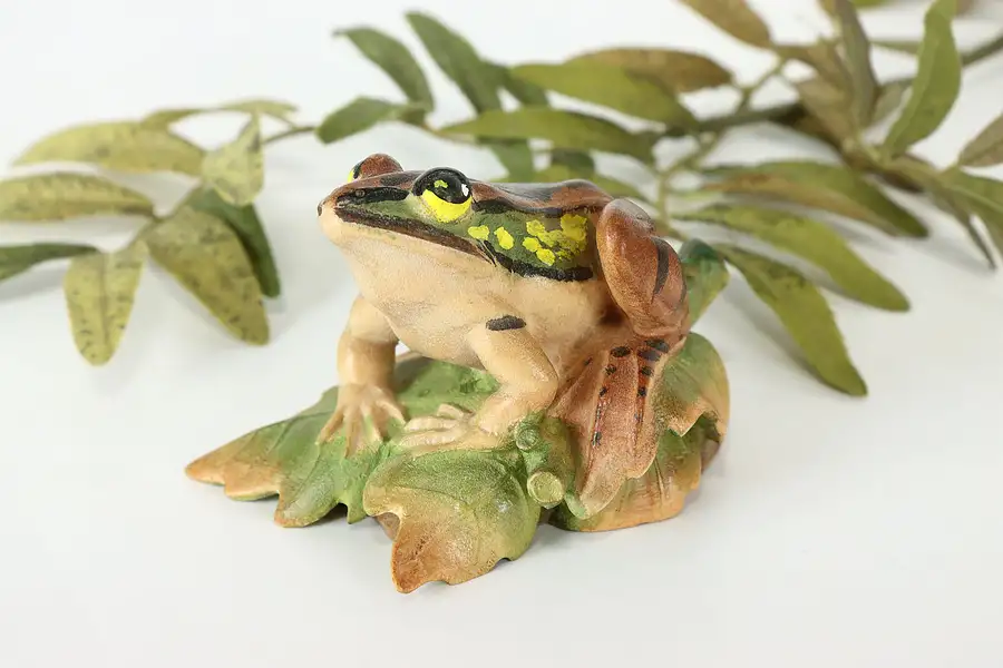 Main image of Hand Carved Vintage Painted Frog Alpine Toad Sculpture