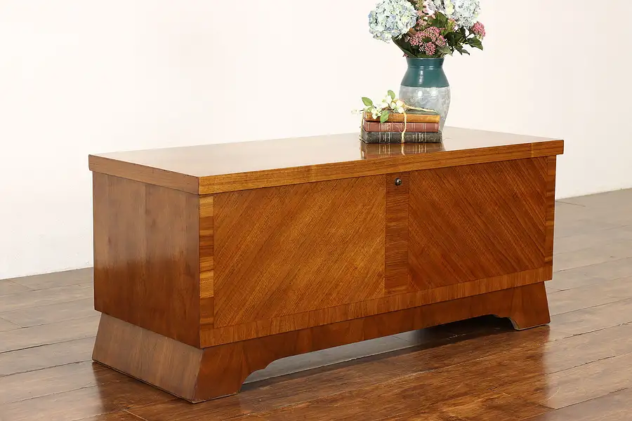 Main image of Midcentury Modern Vintage Cedar Trunk, Blanket Chest, Coffee Table, Lane