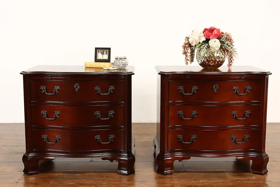 Main image of Pair of Georgian Design Mahogany Nightstands, End or Side Tables, Kindel