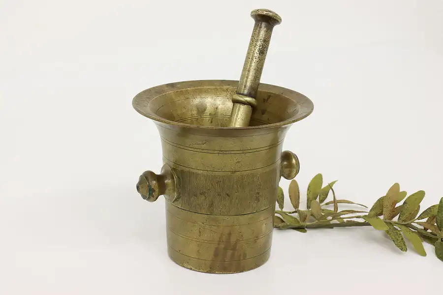 Main image of Brass Antique Apothecary Drug or Spice Grinding Mortar & Pestle