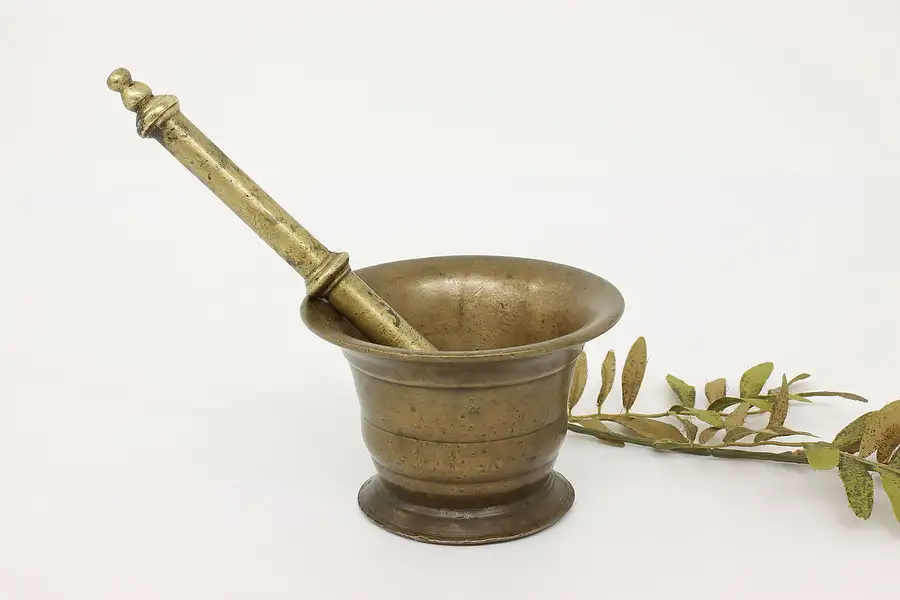 Main image of Brass Antique Apothecary Drug or Spice Grinding Mortar & Pestle