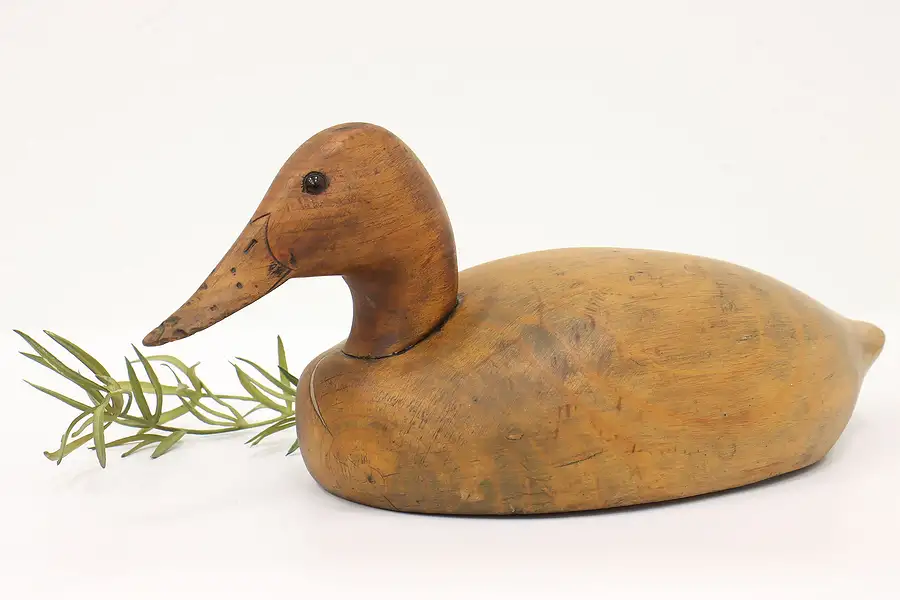 Main image of Farmhouse Carved Folk Art Vintage Duck Decoy Sculpture