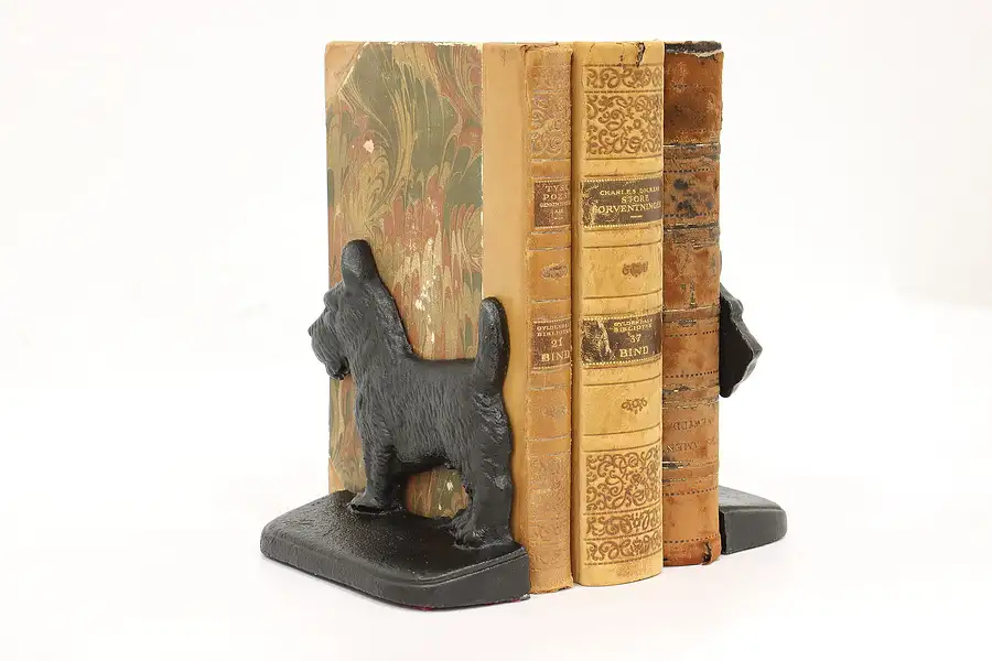 Main image of Pair of Farmhouse Antique Cast Iron Scottish Terrier Dog Bookends