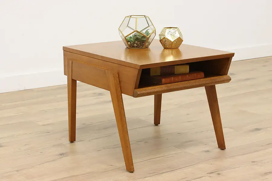 Main image of Midcentury Modern Vintage Mahogany Nightstand or End Table, Brown-Saltman