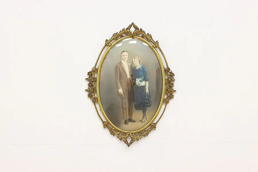 Main image of Portrait Antique Oval Brass Frame with Roses, Convex Glass