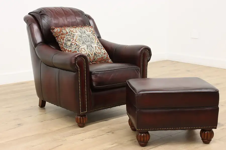 Main image of Traditional Design Vintage Leather Chair & Ottoman, Latitude by Flexsteel