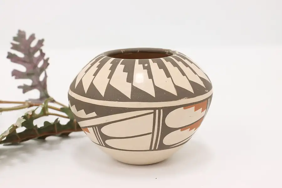 Main image of Native American Vintage Jemez Pueblo Pottery Vase, Sandia