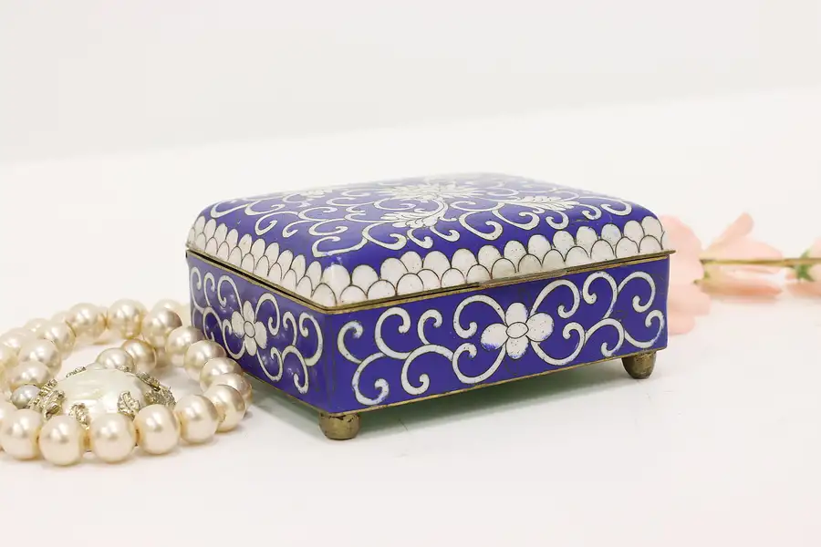 Main image of Blue & White Antique Chinese Cloisonne Trinket Jewelry Box