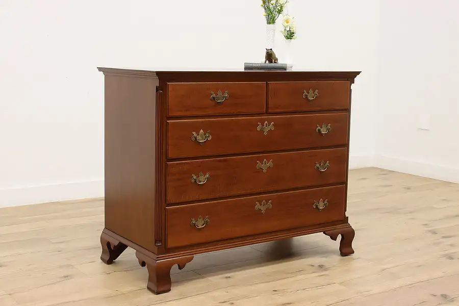 Main image of Georgian Design Vintage 5 Drawer Mahogany Dresser or Chest