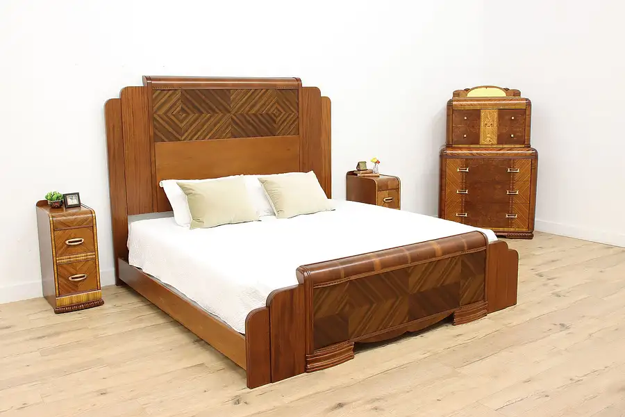 Main image of Art Deco Vintage Waterfall 4 Pc. Bedroom Set, King Size Bed