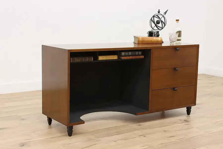 Main image of Midcentury Modern Nelson Herman Miller Vintage Office Desk