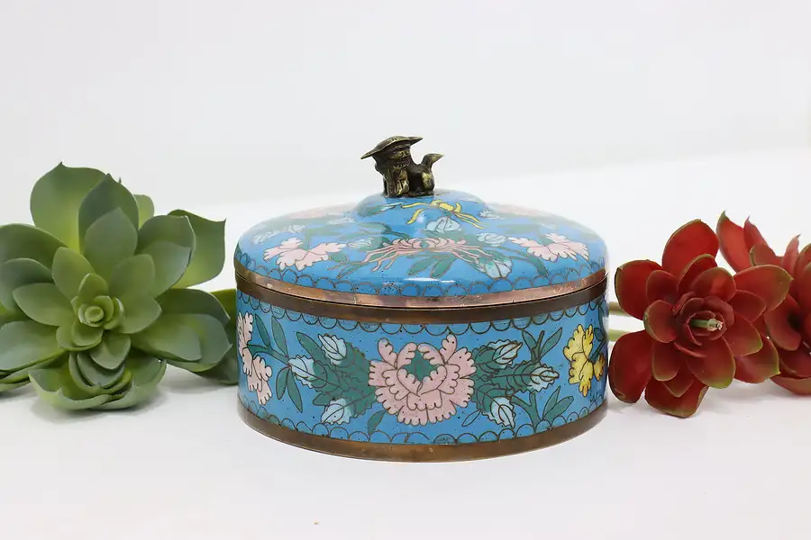 Main image of Chinese Cloisonne Vintage Jewelry or Trinket Box, Foo Dog